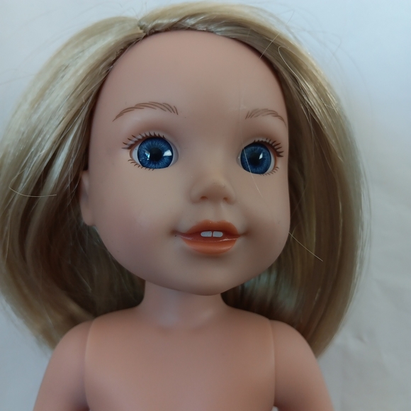 American Girl Doll Wellie Wishers Camille Blonde Hair Blue Eyes Rainbow Dress - Picture 9 of 16
